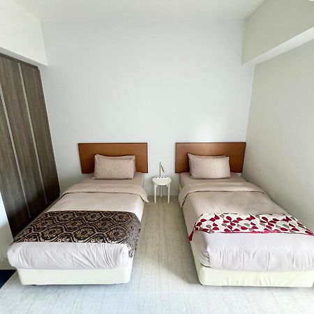 By The Sea, Penang Apartment Batu Ferringhi Exterior photo