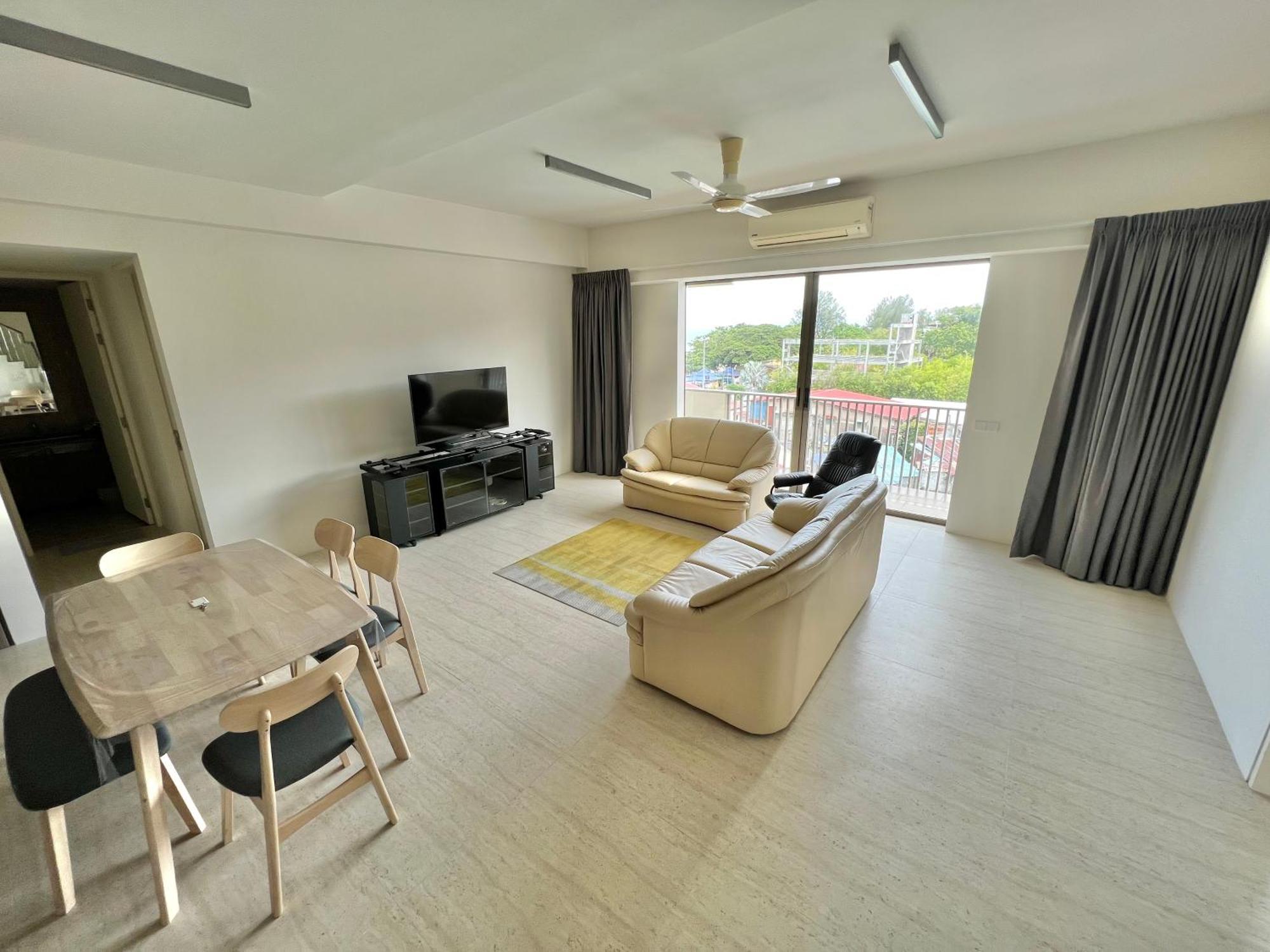 By The Sea, Penang Apartment Batu Ferringhi Exterior photo